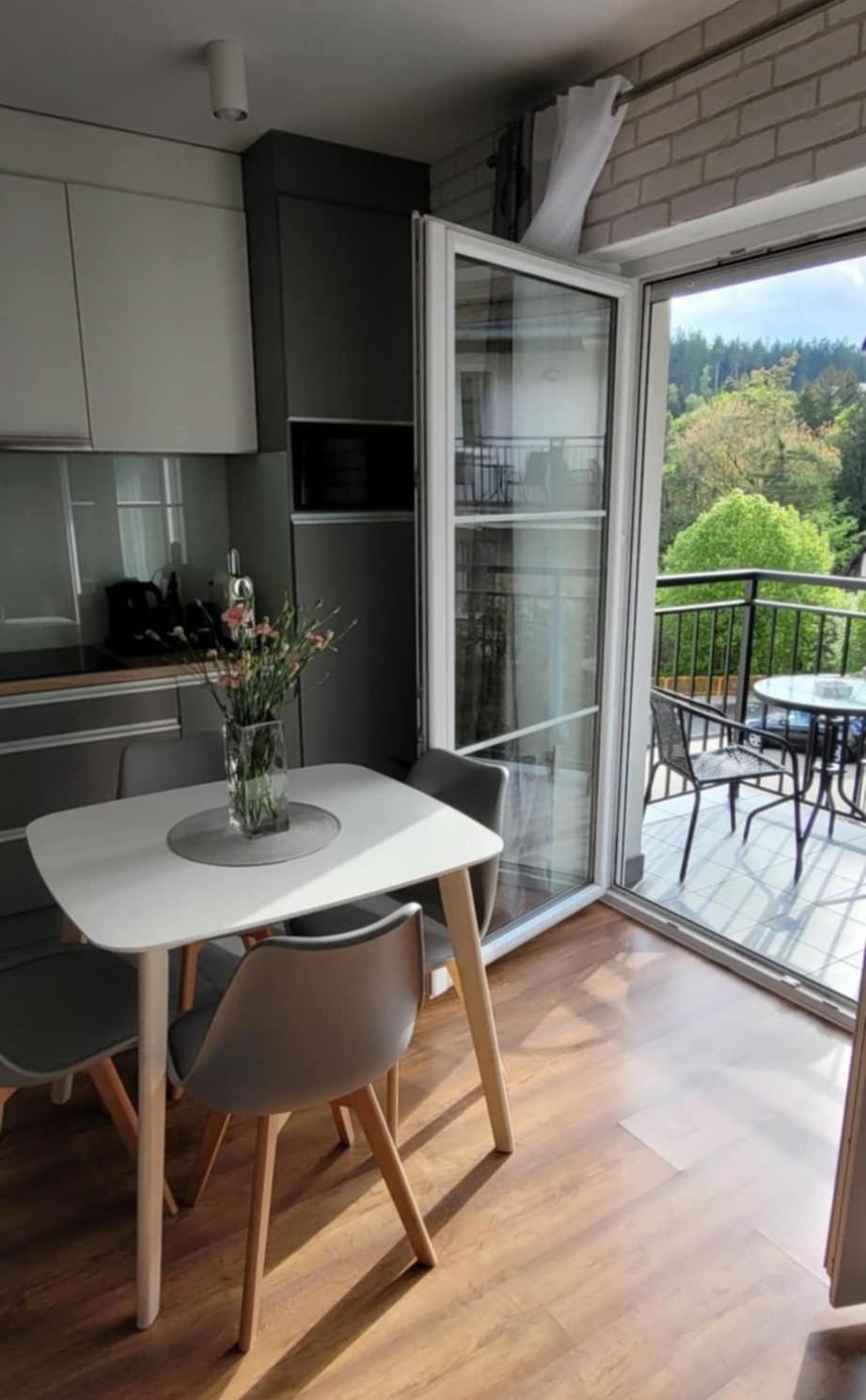 Apartament Juzo Villa Montain View 斯克拉斯卡波伦巴 外观 照片