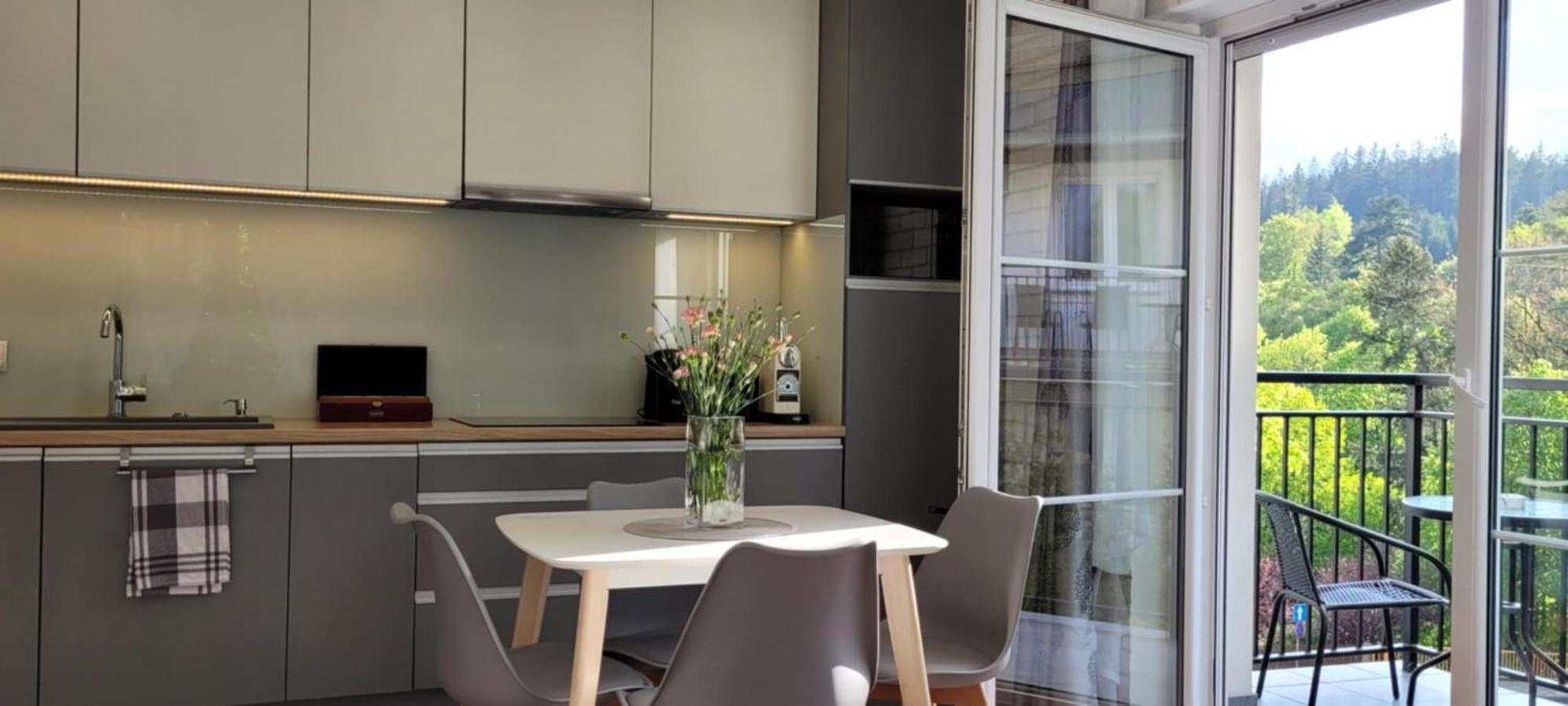 Apartament Juzo Villa Montain View 斯克拉斯卡波伦巴 外观 照片